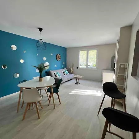 Apartment Ulis Tres Beau 2 Pieces Equipe *