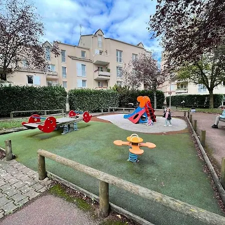 Apartment Ulis Tres Beau 2 Pieces Equipe *